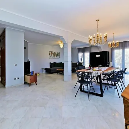 公寓 Evgeniou House In