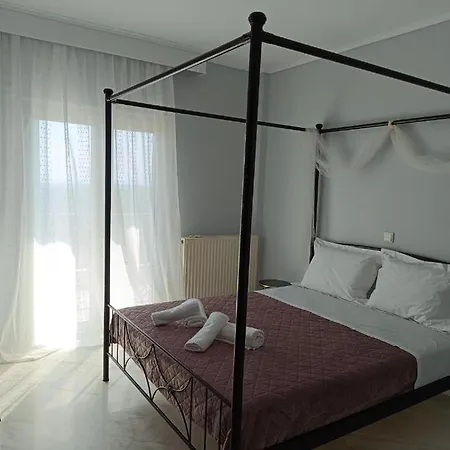 Evgeniou House In Apartment *